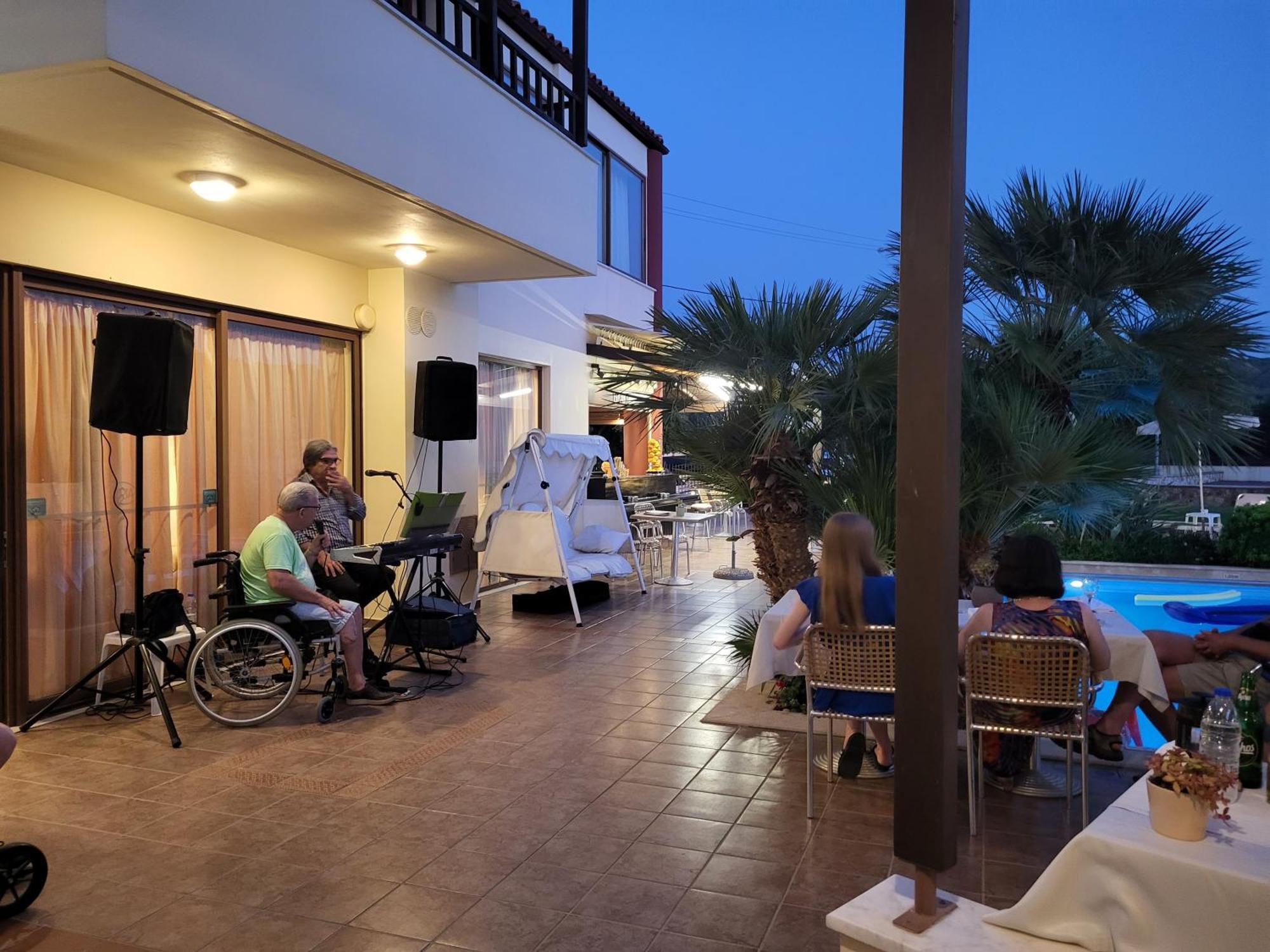 Eria Resort For People With Special Abilities Maleme  Bagian luar foto