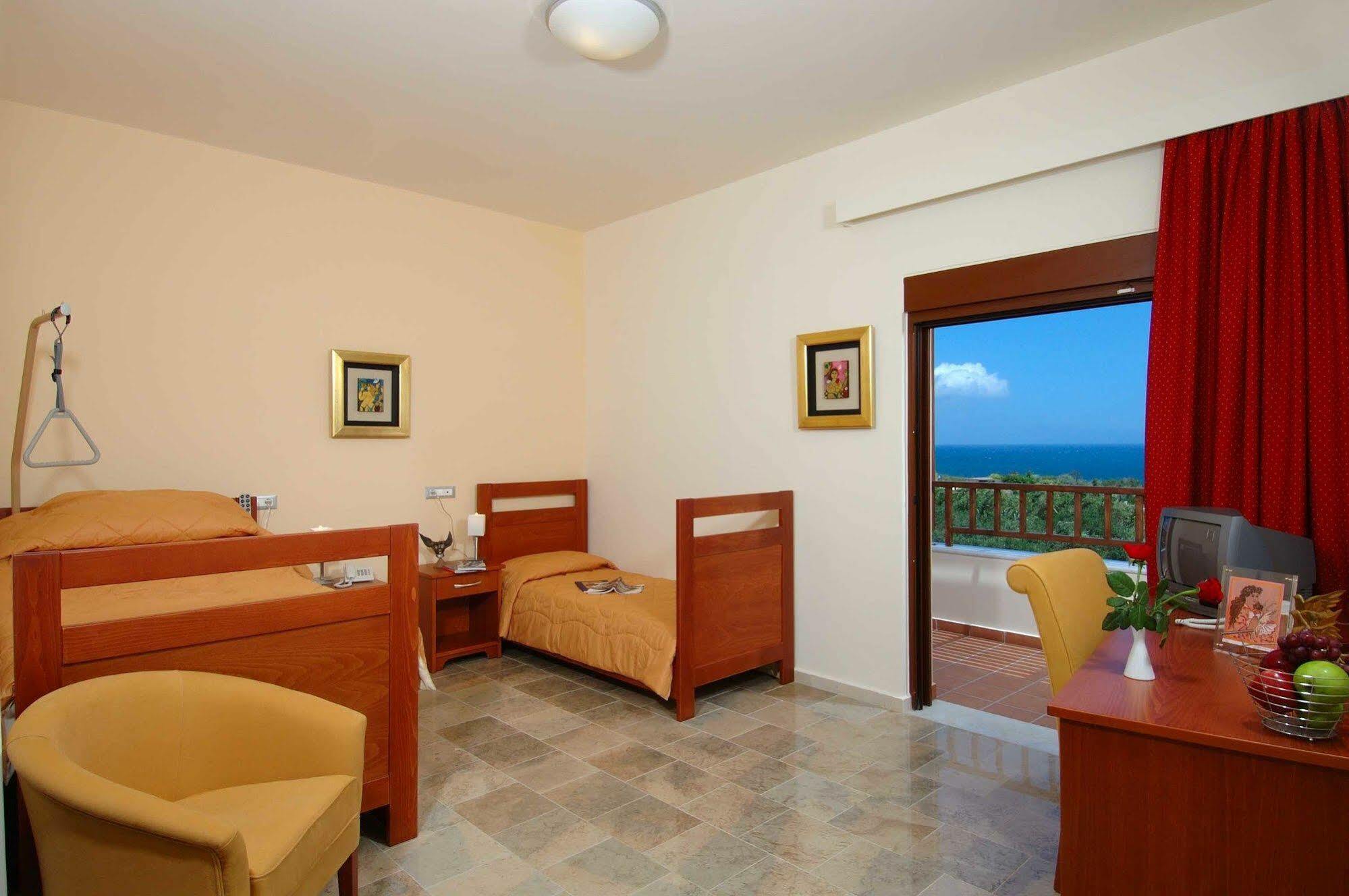 Eria Resort For People With Special Abilities Maleme  Bagian luar foto