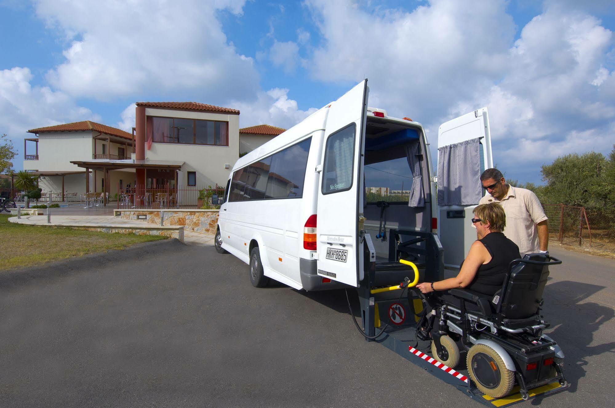 Eria Resort For People With Special Abilities Maleme  Bagian luar foto